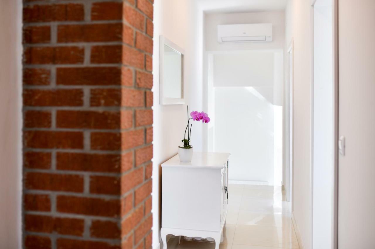 Apartman Space ราชานาส ภายนอก รูปภาพ